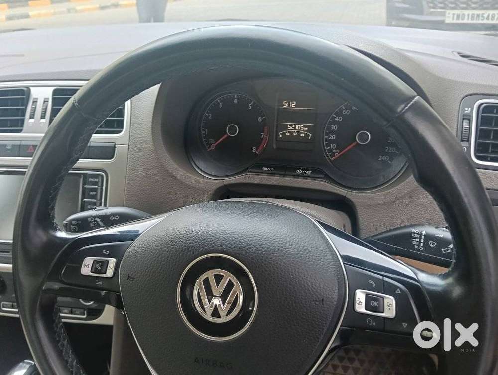 Volkswagen Vento 1.2l Tsi Highline Plus At Petrol, 2018, Petrol