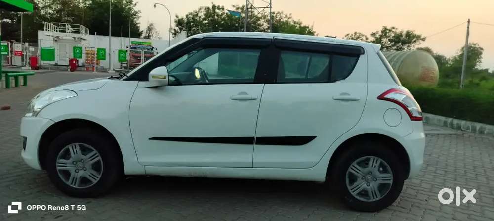 Maruti Suzuki Swift Vxi 2013