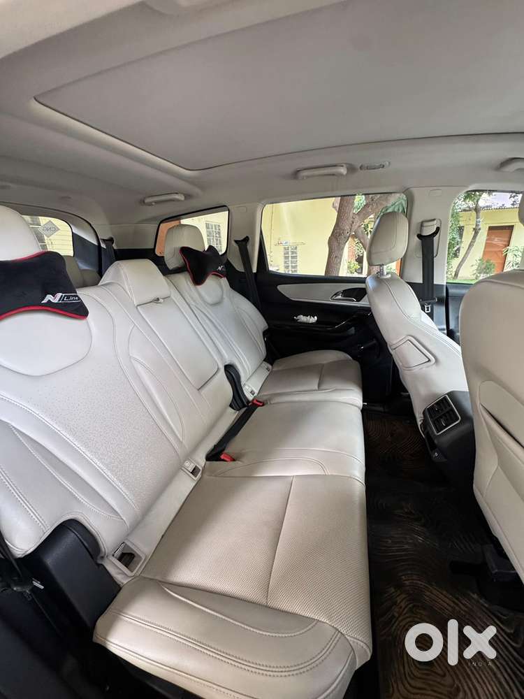 Mahindra Xuv700 Petrol 2021