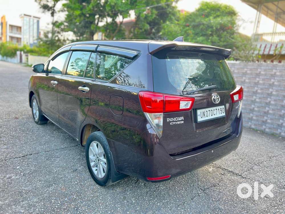 Toyota Innova Crysta 2.4 G Plus Mt 7 Str, 2018, Diesel