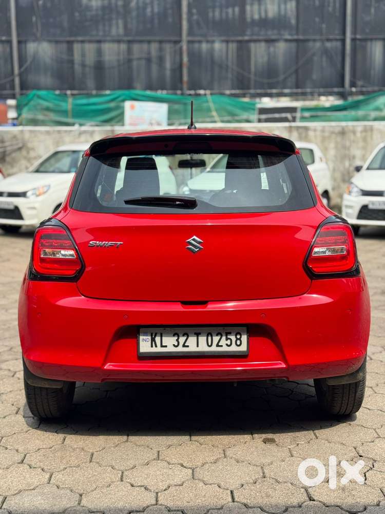 Maruti Suzuki Swift Amt Vvt Zxi, 2022, Petrol
