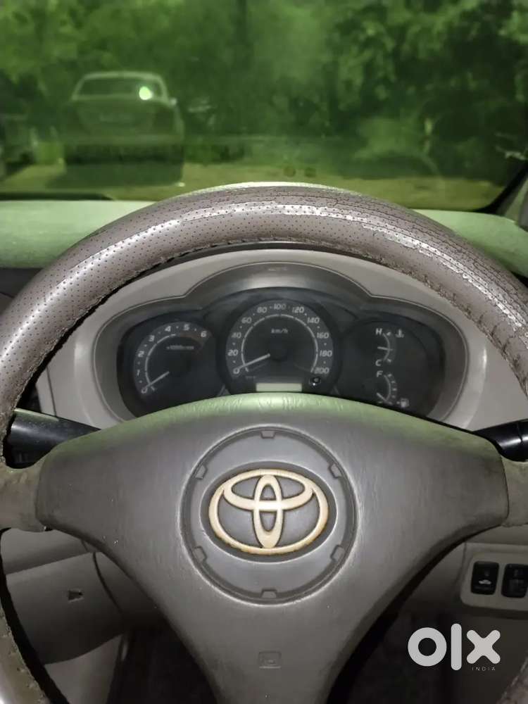 Toyota Innova 2.5 G3 2009