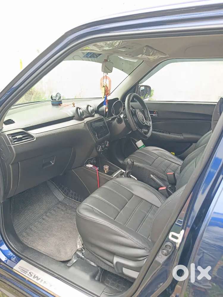 Swift 2023  October.maruti Suzuki Manual Petrol