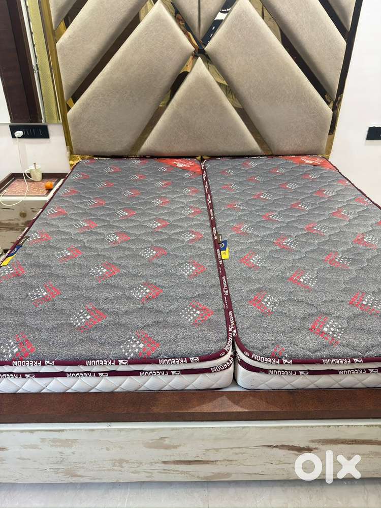 New conditon Euro top bed mattress