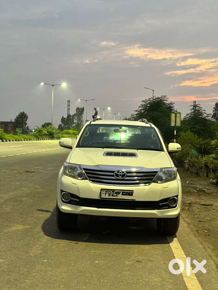 Toyota Fortuner Diesel 2014