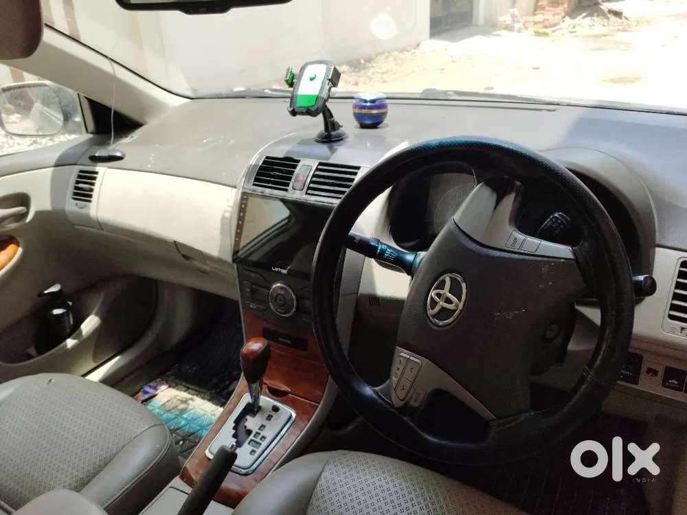 Toyota Corolla Altis 2010 Cng & Hybrids 200000 Km Driven