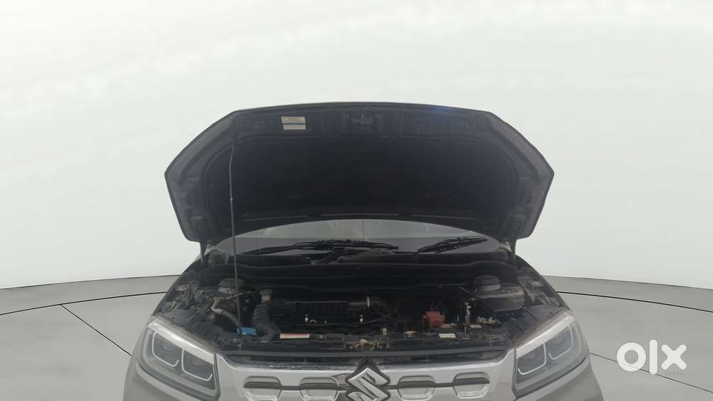 Maruti Suzuki Vitara Brezza 1.5 Vxi At, 2021, Petrol