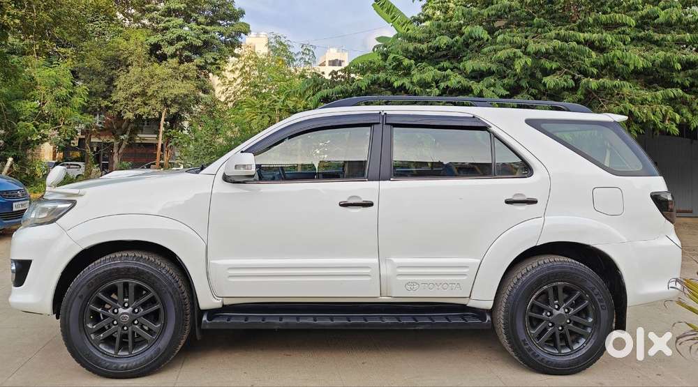 Toyota Fortuner 3.0 4x2 Mt, 2015, Diesel