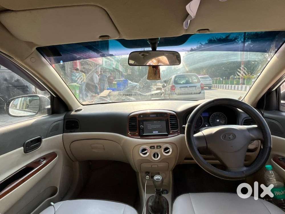 Hyundai Verna 2010 Petrol Well Maintained