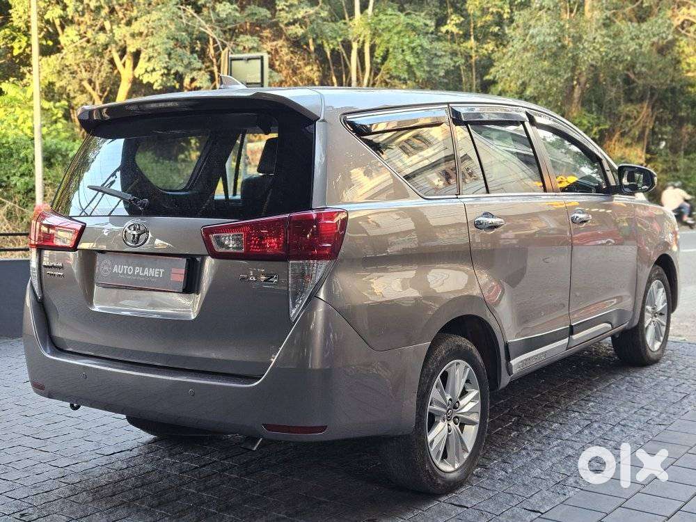 Toyota Innova Crysta 2.4 Z 7 Str, 2017, Diesel