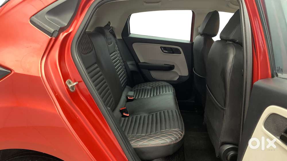 Tata Altroz 1.2 Xt, 2022, Petrol