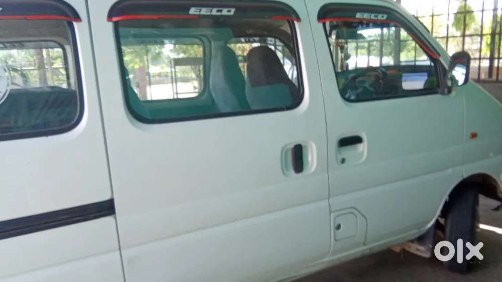 Maruti Suzuki Ecco Petrol + Cng
