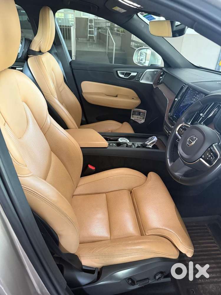 Volvo Xc60 2.0 B5 Ultimate, 2023, Petrol