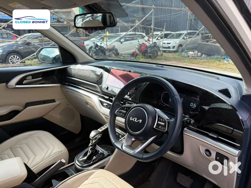 Kia Carens 1.4 Luxury Plus Dct 7 Str, 2022, Petrol