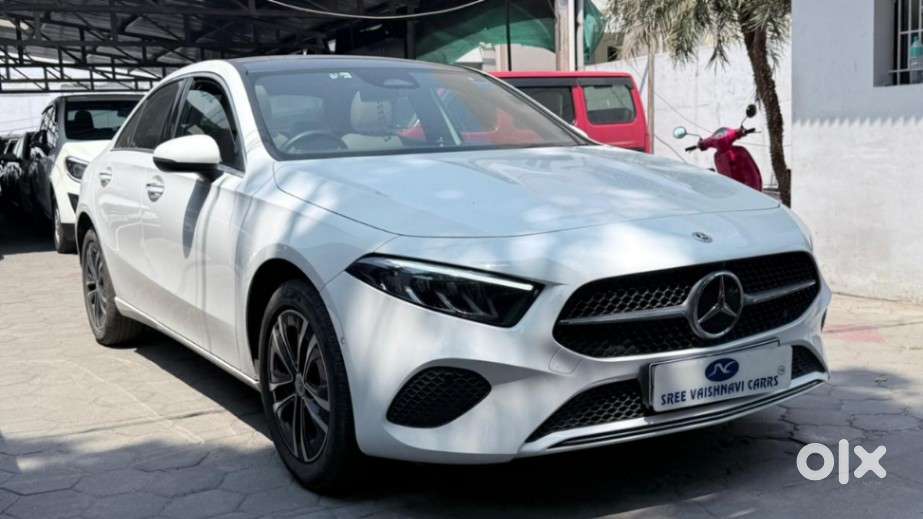 Mercedes-benz A-class Limousine 1.3 A 200, 2023, Petrol