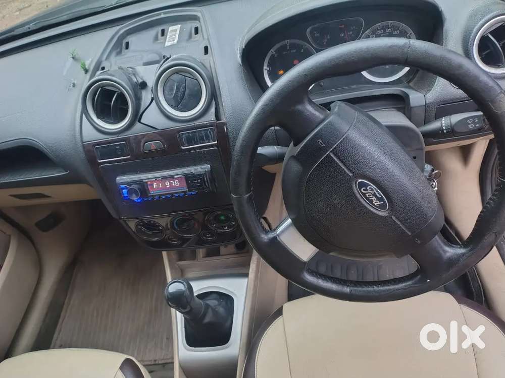 Engine Full Condition  Seats Leather  Tyres85%