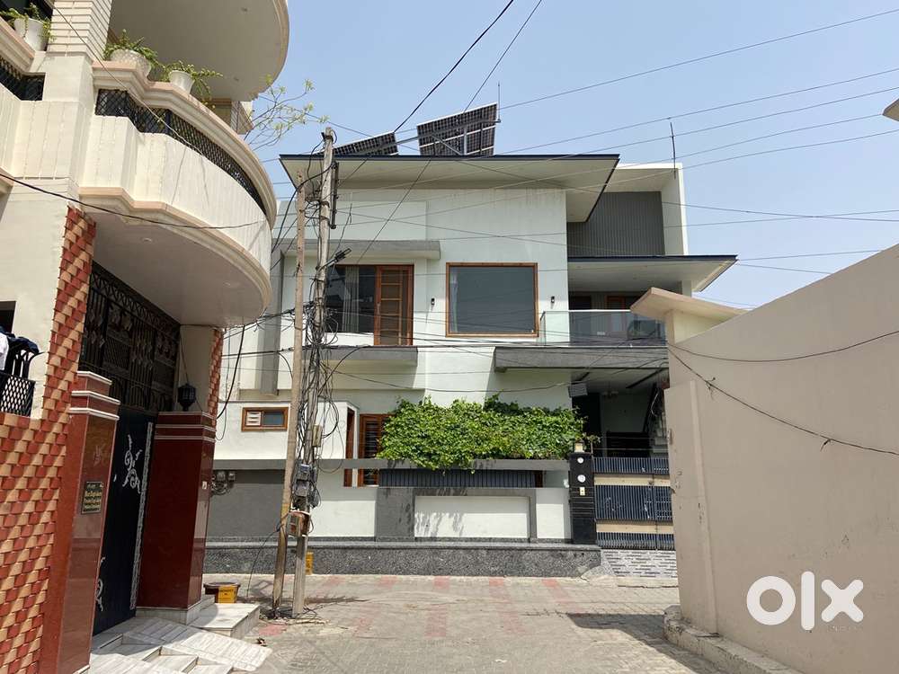 First floor of fully furnished house is available for rent.