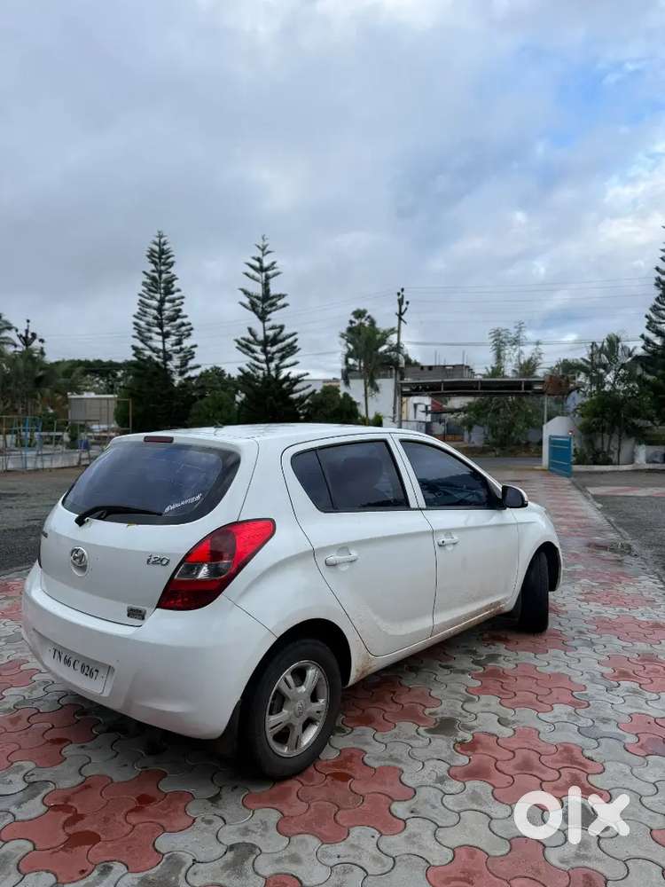 Hyundai I20 1.2 Asta 2010 Manual