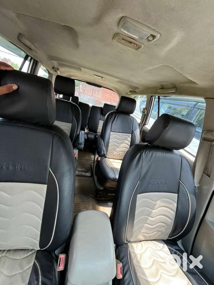 Toyota Innova Diesel 2010