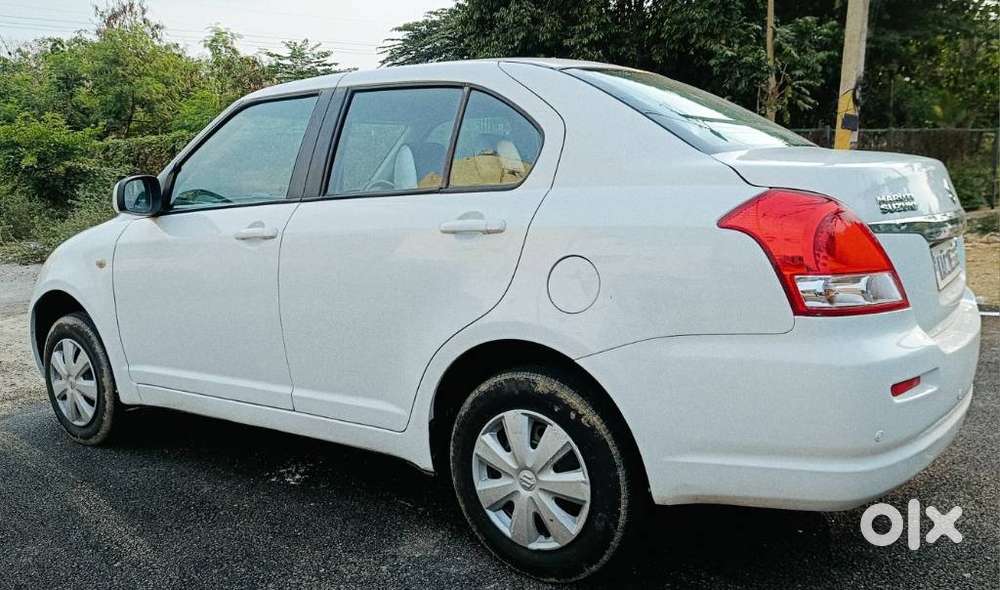 Maruti Suzuki Swift Dzire Vxi, 2010, Petrol
