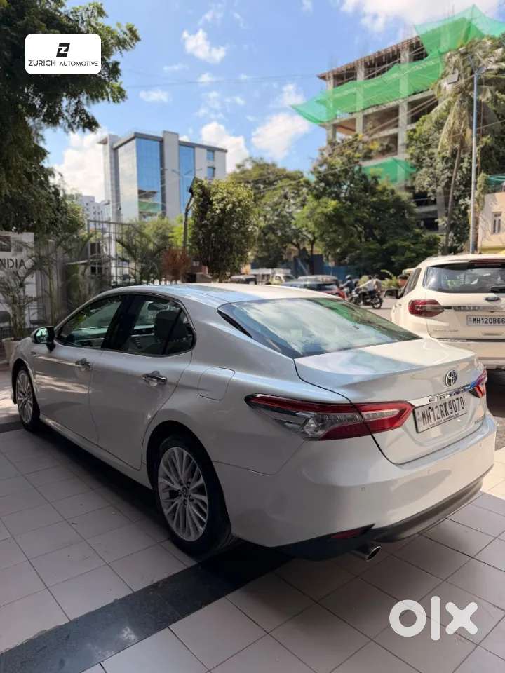 Toyota Camry Hybrid, 2019, Petrol