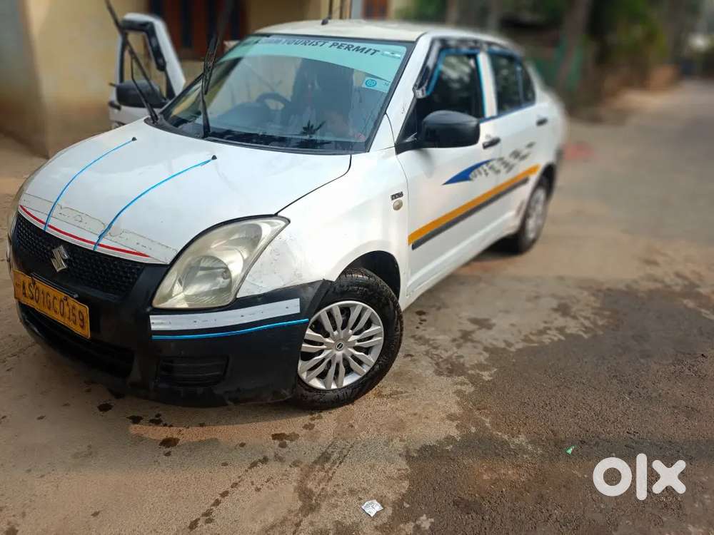 Maruti Suzuki Swift Dzire 2015 Diesel Well Maintained.  All Are Clear