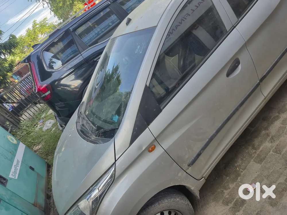 Hyundai Eon Magna + 2013