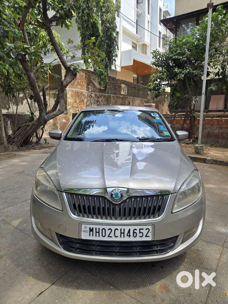 Skoda Rapid 1.6 Mpi Ambition, 2012, Petrol