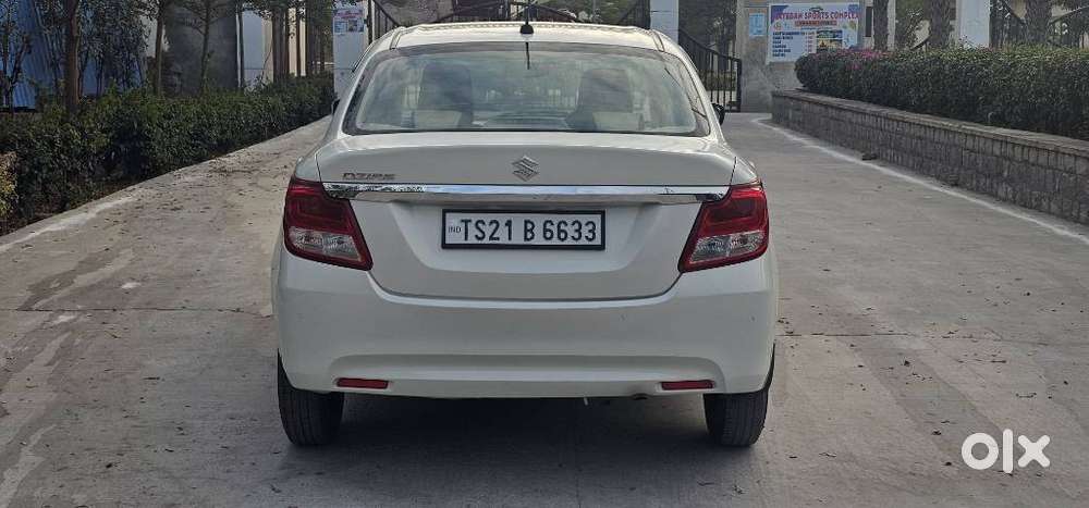 Maruti Suzuki Swift Dzire 1.2 Vxi Bsiv, 2021, Petrol