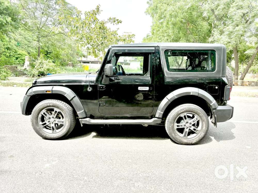 Mahindra Thar Lx 4-str Convertible Mt, 2023, Diesel