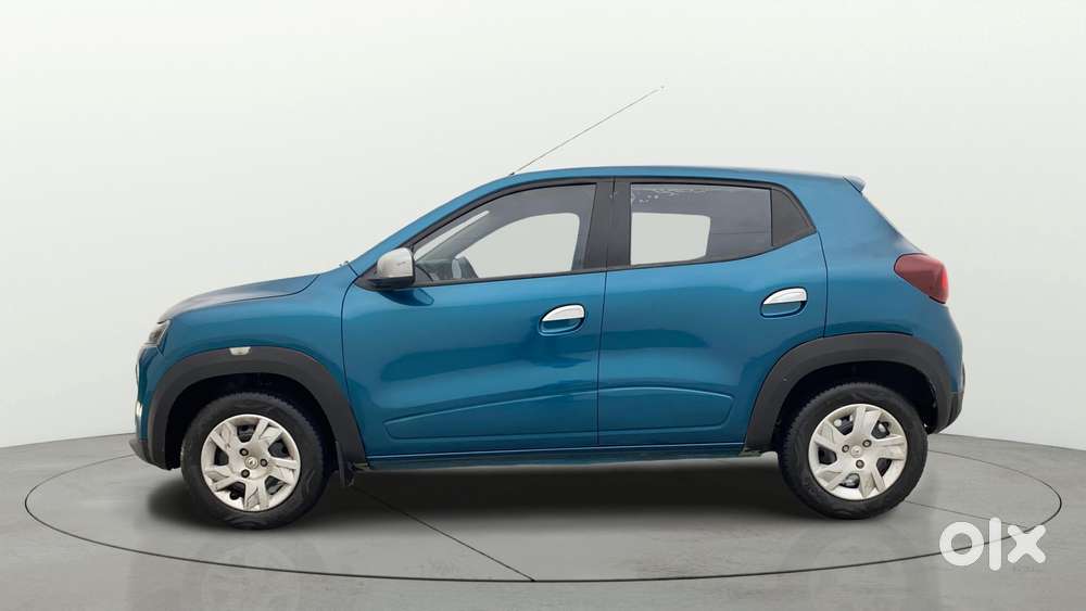 Renault Kwid 1.0 Rxt Amt, 2022, Petrol