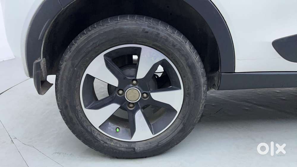 Tata Nexon 1.2 Revotron Xz Plus, 2019, Petrol