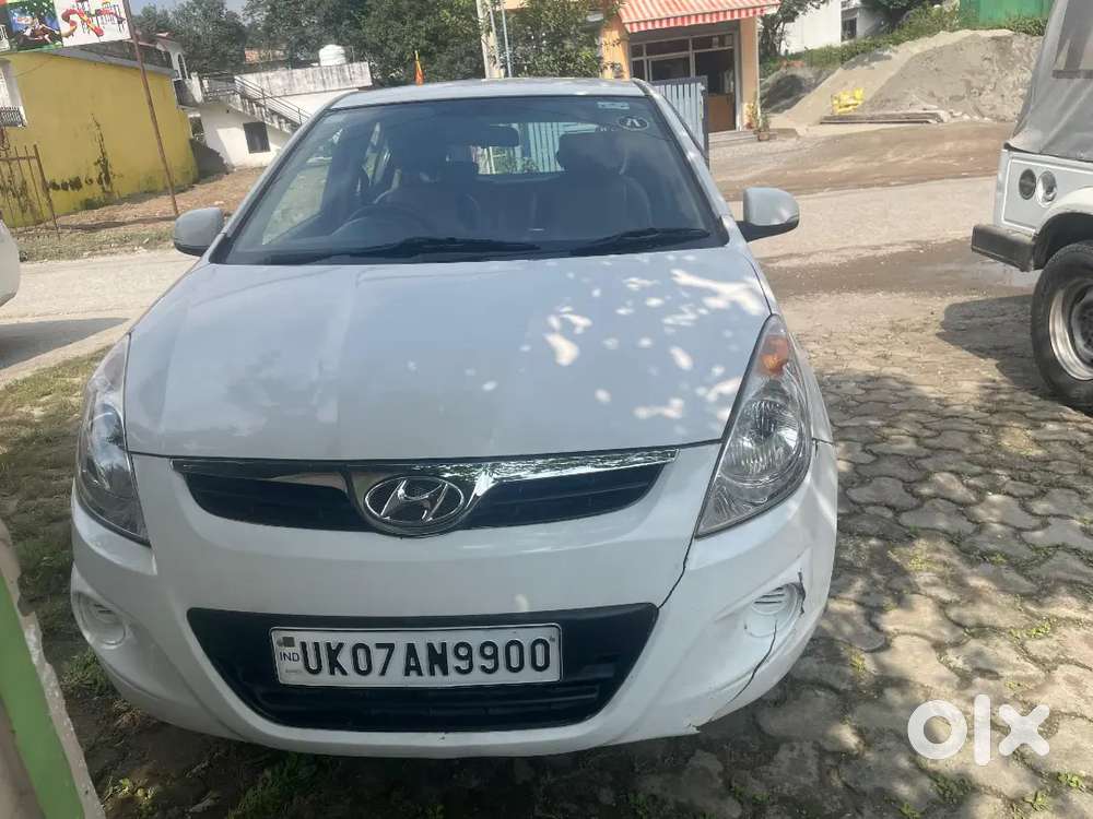 Hyundai I20 2012 Petrol 90000 Km Driven