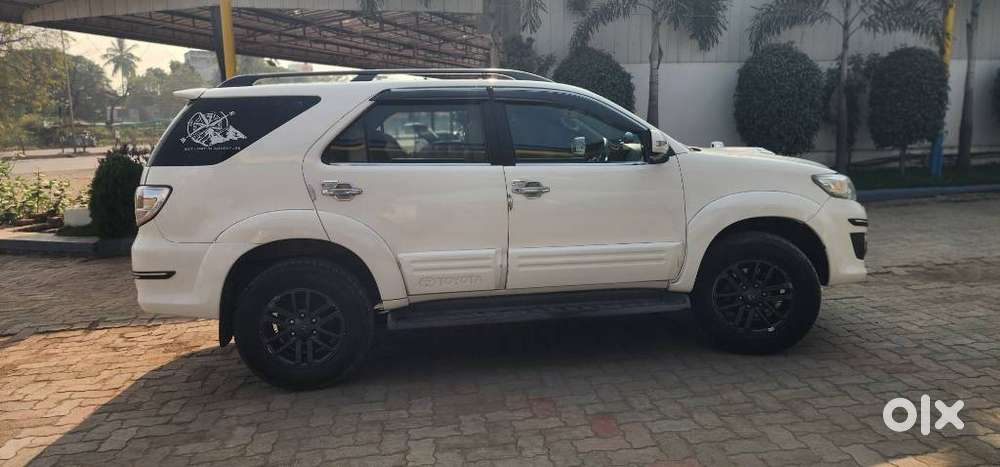 Toyota Fortuner 3.0 4x2 Mt, 2012, Diesel