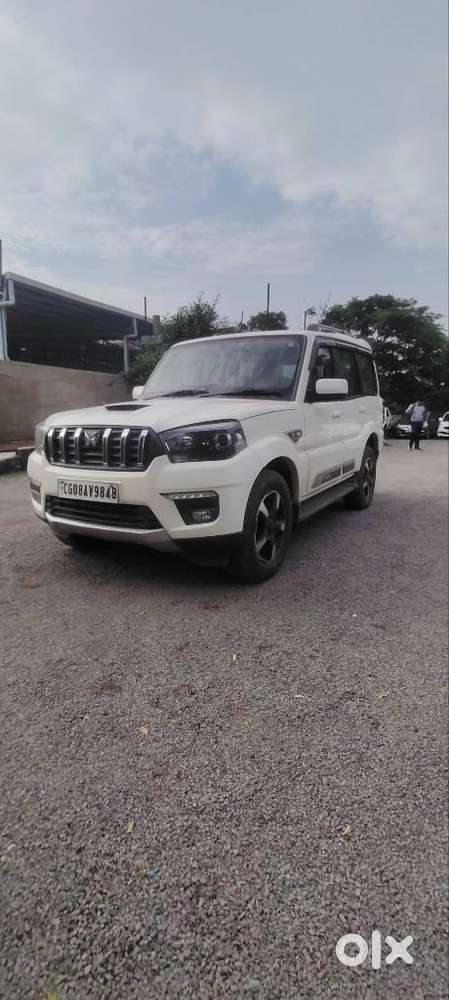 Mahindra Scorpio Classic 2.2 S 11 Mt 7 Str, 2023, Diesel