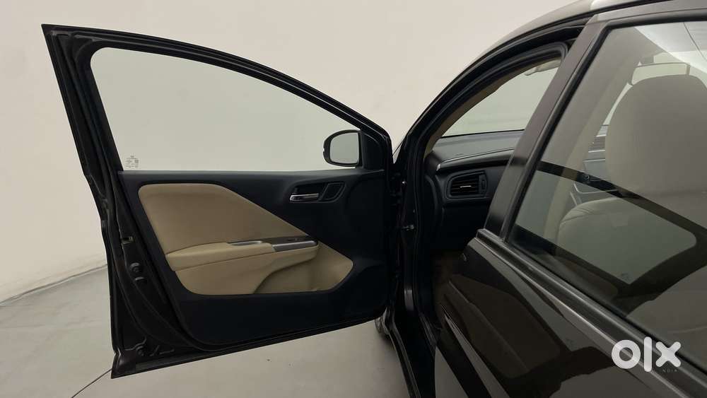 Honda City I-vtec S, 2015, Petrol