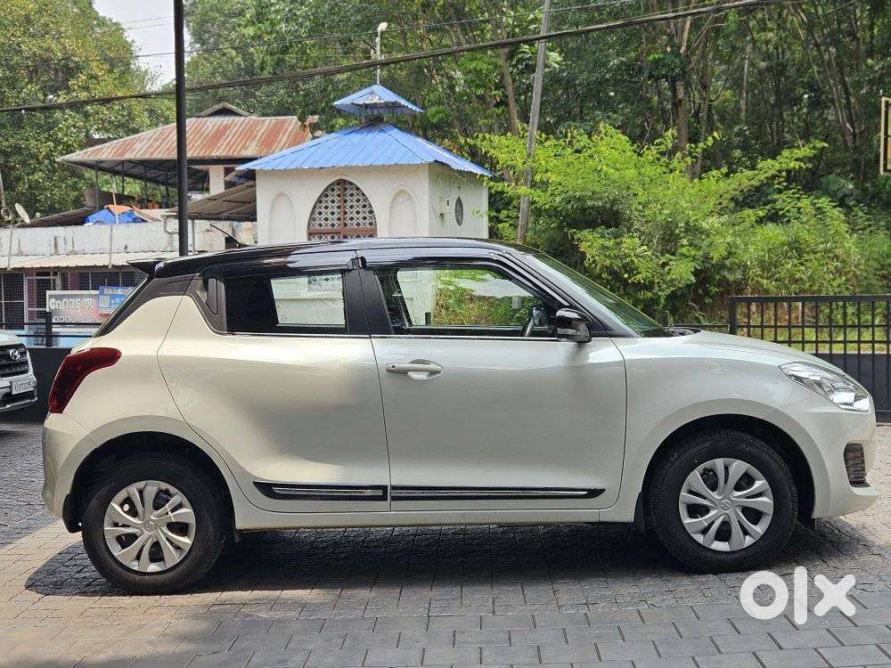 Maruti Suzuki Swift 2018 Amt Vxi, 2023, Petrol