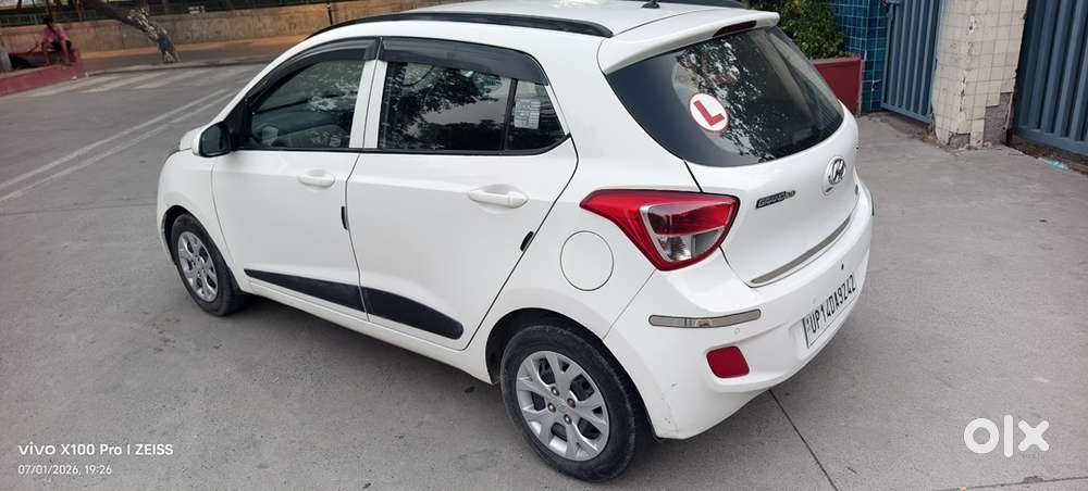 Hyundai Grand I10 2016 Manual Car