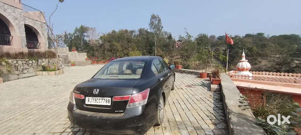 Honda Accord 2012 Cng & Hybrids Well Maintained