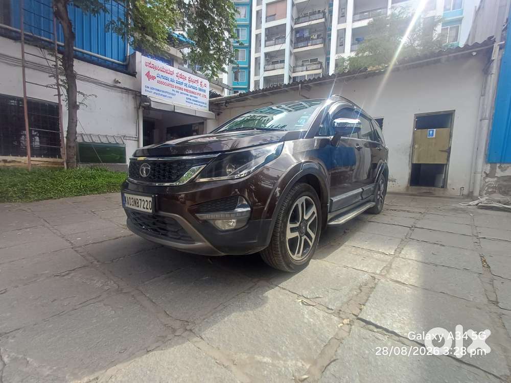 Tata Hexa 2.2 Xta 4x2 6 Str Dual Tone, 2017, Diesel