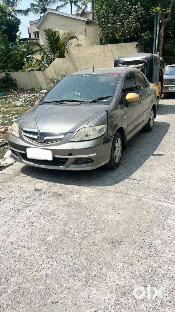 Honda City Zx 2006 Petrol 180000 Km Driven