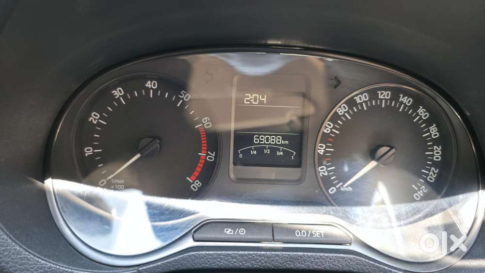 Skoda Rapid [2016-2021] 1.6 Mpi Style Plus, 2018, Petrol