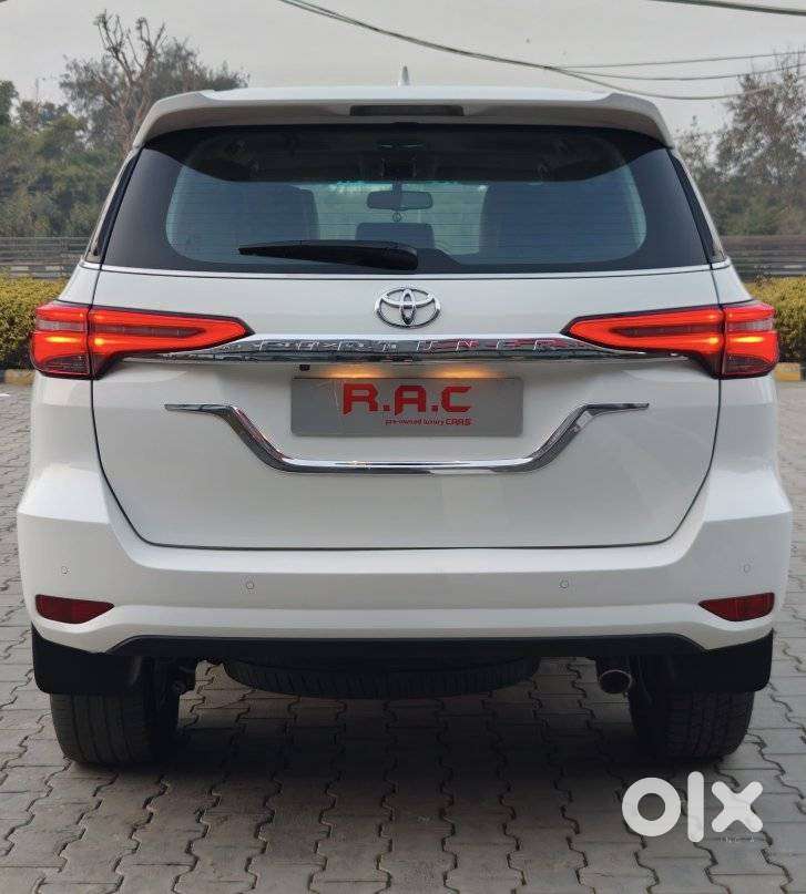 Toyota Fortuner 4x2 At 2.8 Diesel, 2021, Diesel