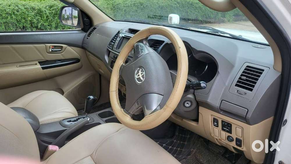 Toyota Fortuner 3.0 4x2 Automatic, 2013, Diesel