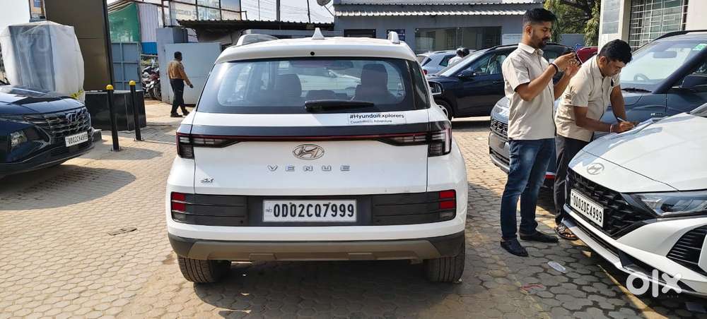 Hyundai Venue, 2023, Petrol