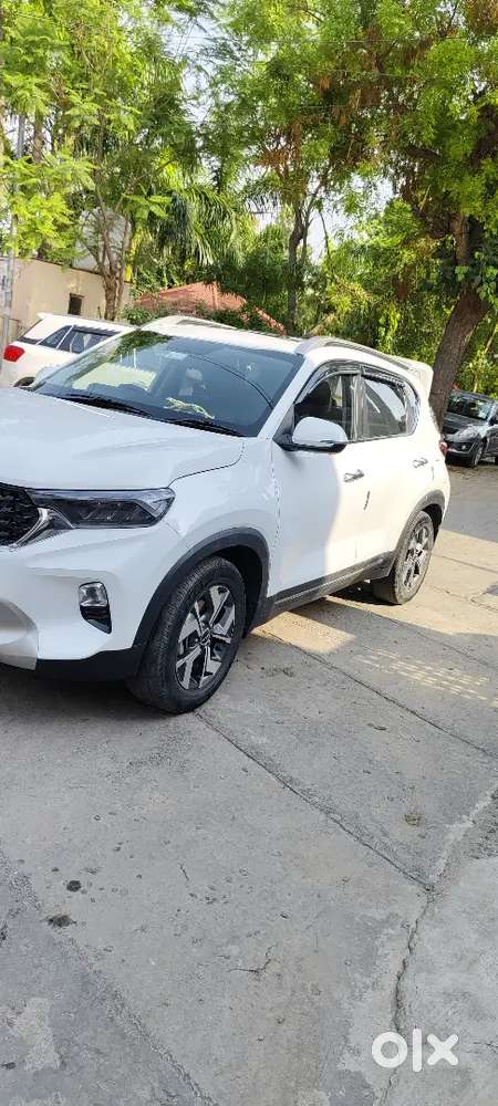 Fully Automati
Push Start 
Key Start 
Crush Control 
No Accident