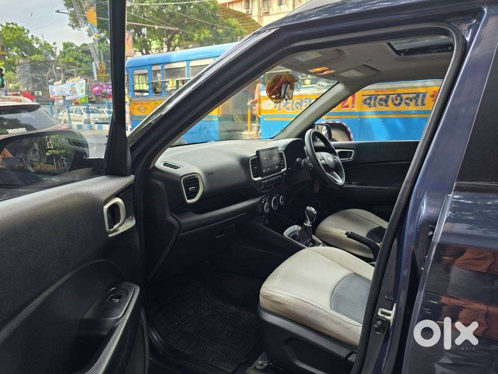 Hyundai Venue 1.0 Sx (o) Turbo Imt, 2021, Petrol