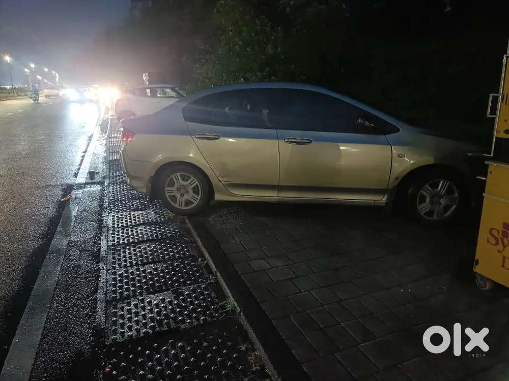 Honda City 2009 Petrol+cng All Puc Insurance Fitting Sertificate Compl