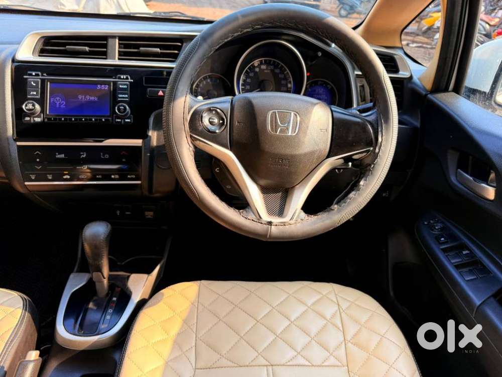 Honda Jazz V Automatic, 2018, Petrol