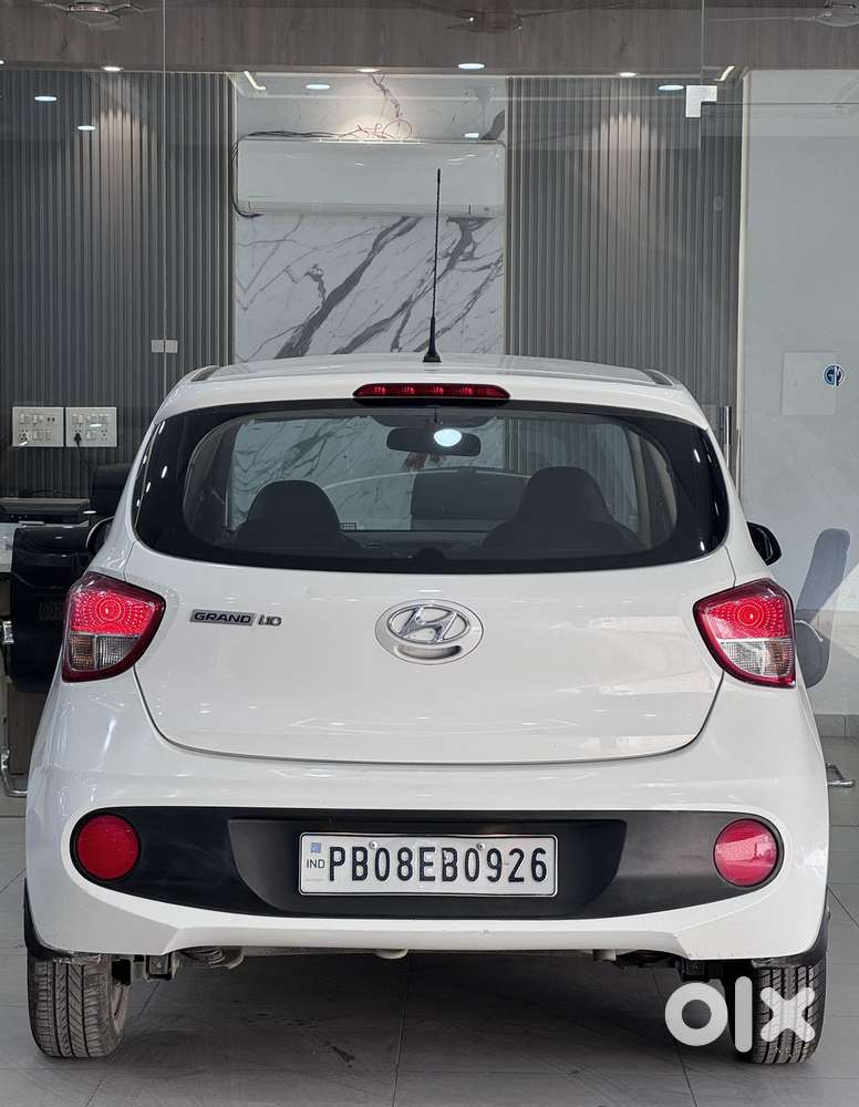 Hyundai Grand I10 Sportz Edition, 2017, Petrol